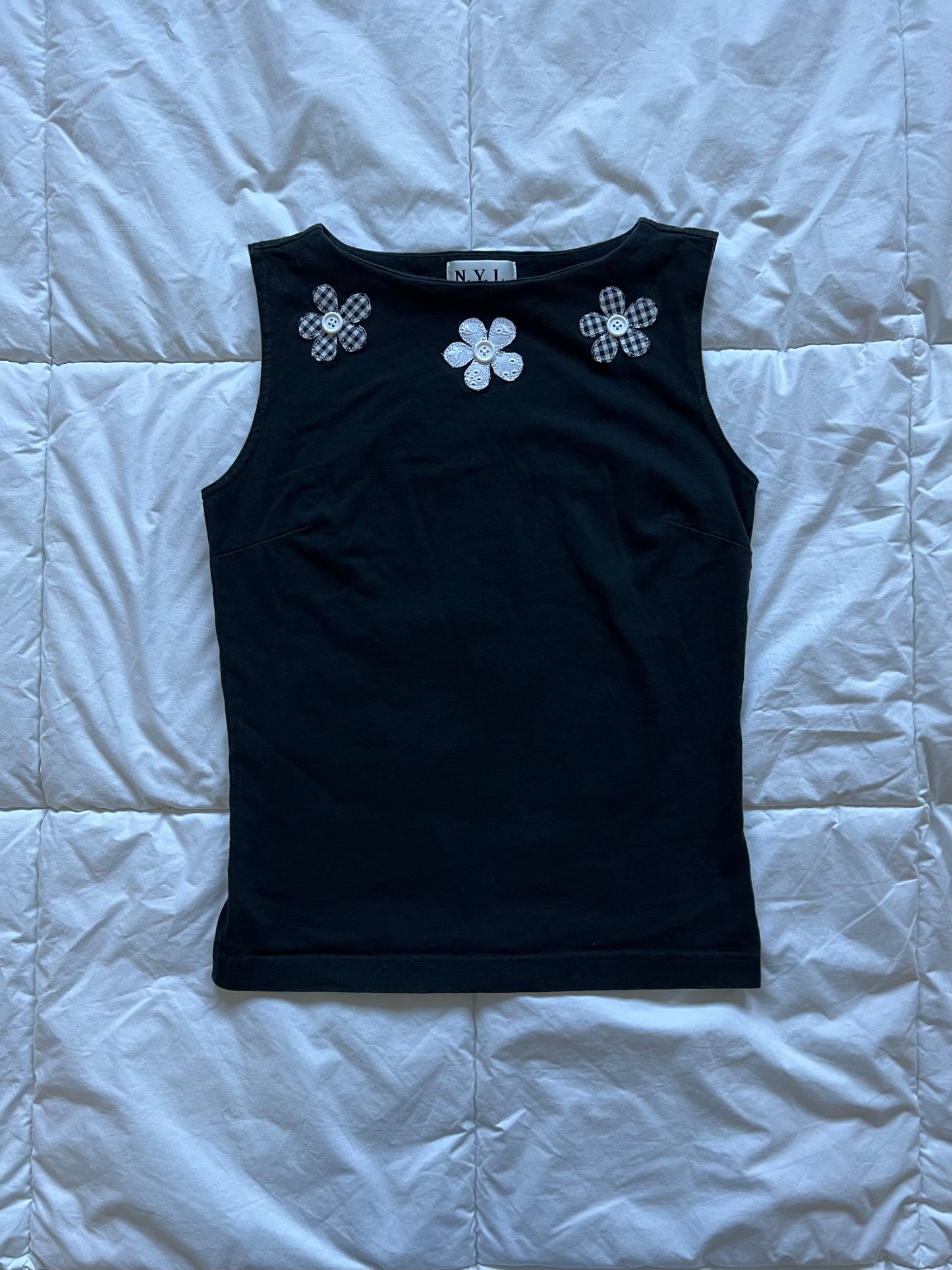 Black Button Flower Tank