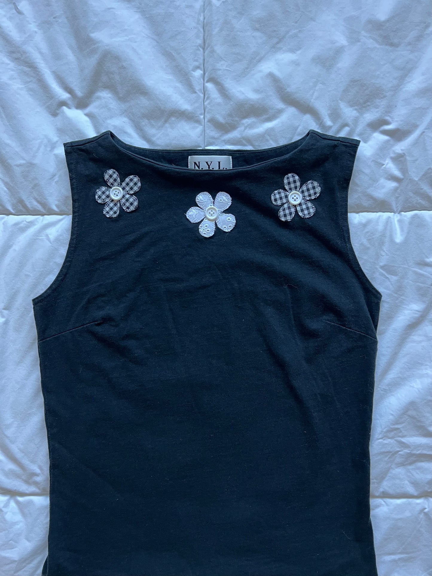 Black Button Flower Tank